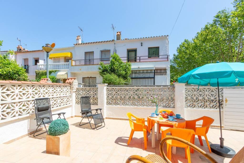 Casa Con Barbacoa, A 5 Minutos Del Centro Y El Mar En Coche, Trabuc Villa Empuriabrava Kültér fotó